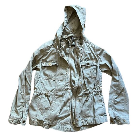 H&M Cargo Jacket    - Picture 1 of 4